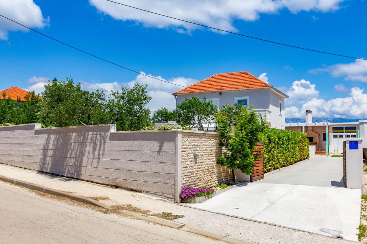 Kristina Holiday Home With Private Swimmingpool Visocane Extérieur photo